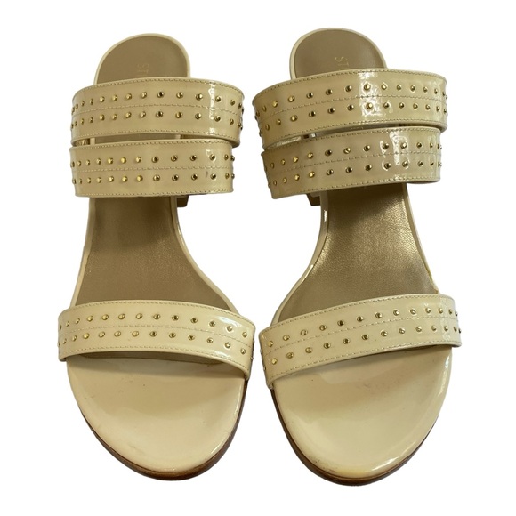 STUART WEITZMAN 7.5 Patent Leather Studded Accents Slides - Picture 4 of 13